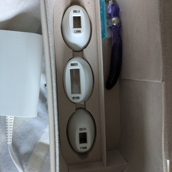 Braun Silk·expert Pro 5 IPL: 4 Caps and Vanity Case, PL5347 - Picture 5 of 7